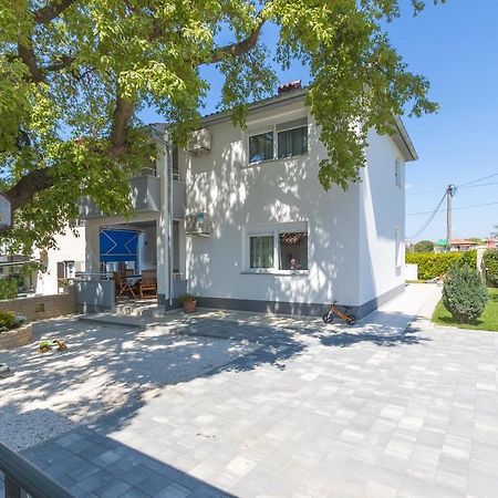 Apartment Carmen Пула Экстерьер фото