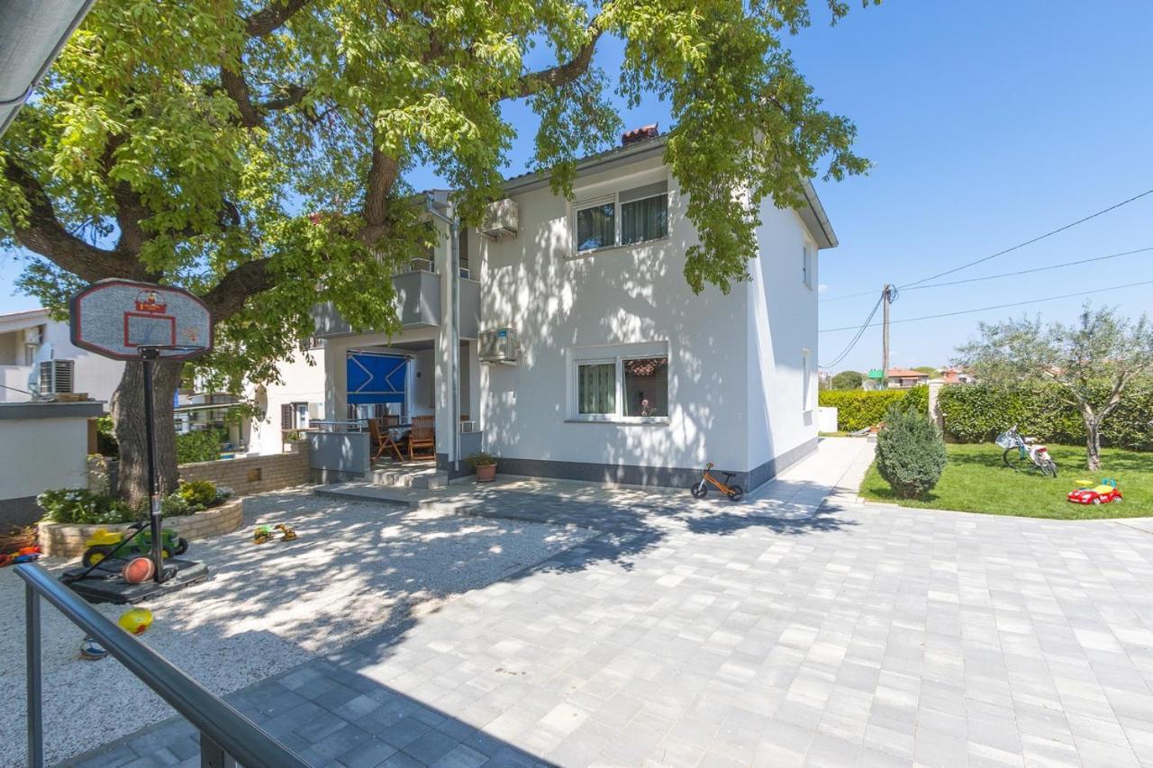 Apartment Carmen Пула Экстерьер фото