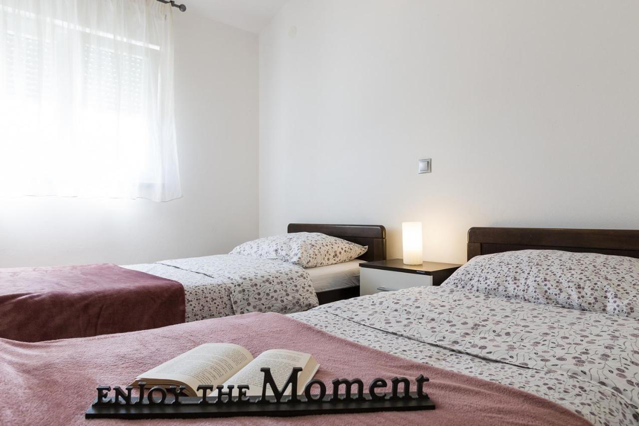 Apartment Carmen Пула Экстерьер фото